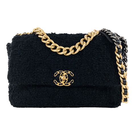 large chanel flap